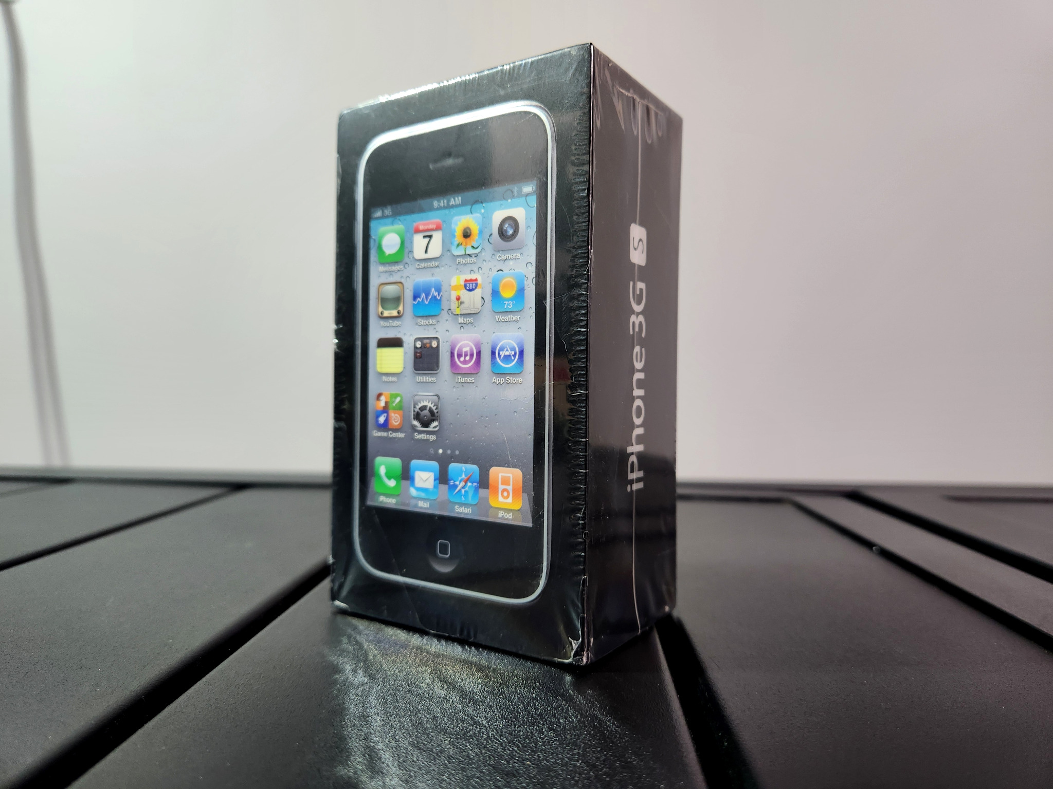 iPhone 3GS sealed retail box